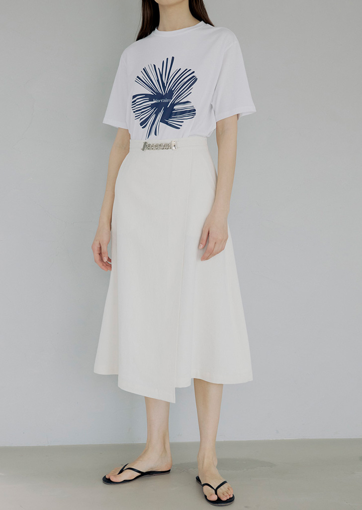 Buckle Linen Skirt - White
