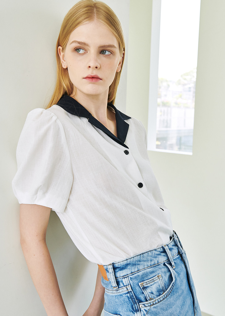 Color Shirring Blouse - White