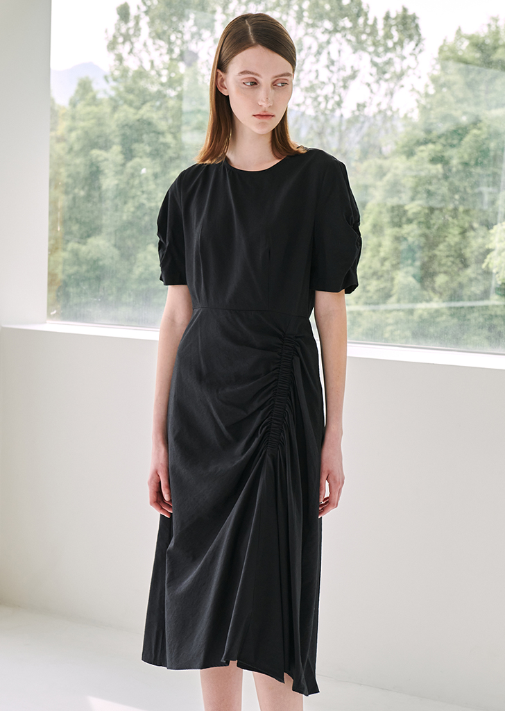 Shirring Midi Dress - Black